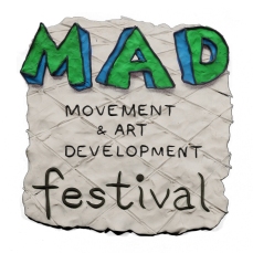 MAD Festival: Residenz und Performance Programm - Künstlerische Leitung seit 2011: Barbara Fuchs und Sonia Franken (Barnes Crossing)